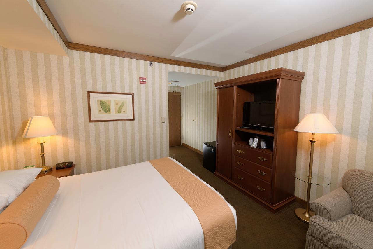 Union Club Hotel Purdue West Lafayette Exteriör bild
